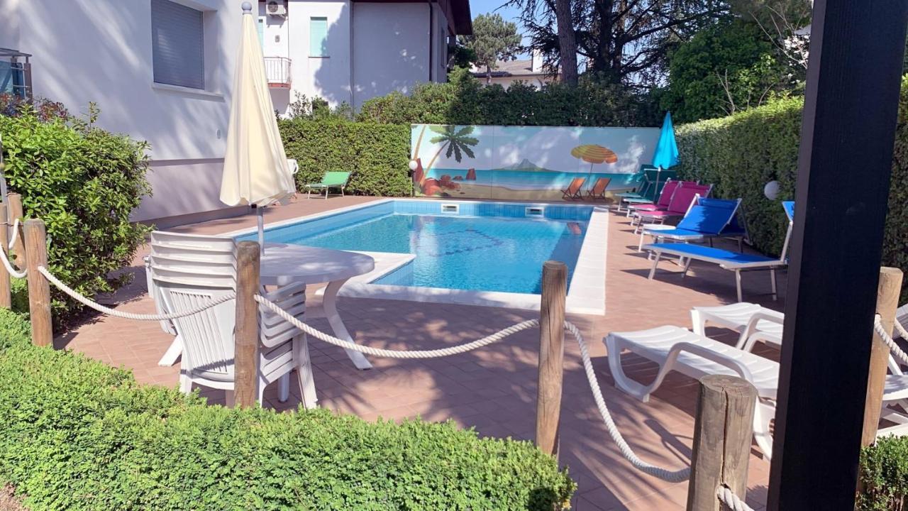 Villa Elisabeth Lignano Sabbiadoro Dış mekan fotoğraf